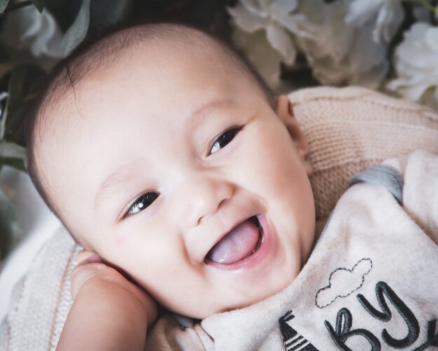 happy baby vaccine MR measles rubella happy baby vaccine MR measles rubella