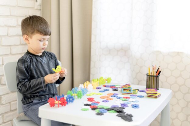 anak autism lambat bercakap anak autism lambat bercakap