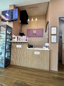 KLINIK DR ANISAH DAN KELUARGA place picture